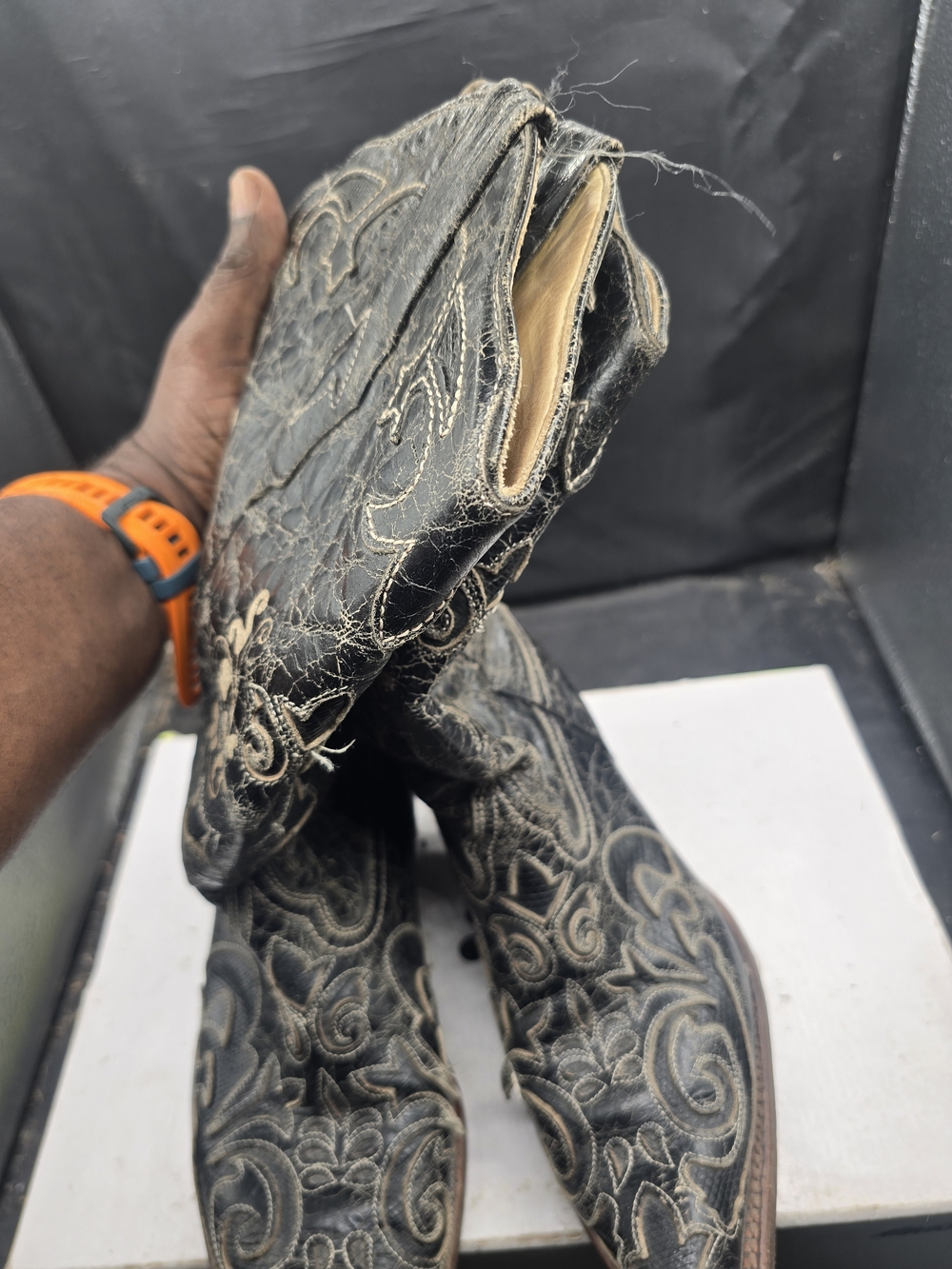 Black Embroidered Men's Western Cowboy‎ Boots